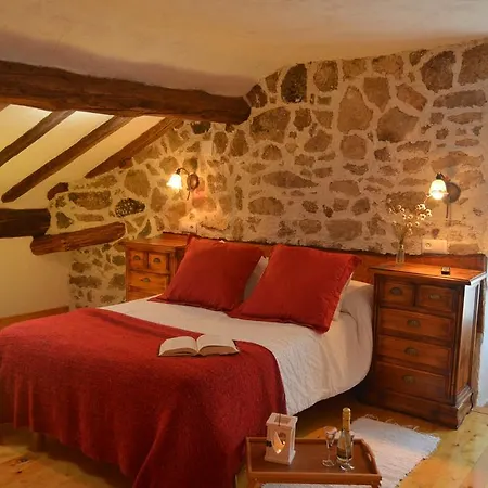 Hostal Refugio De Gredos