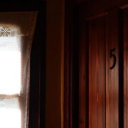 בית הארחה Refugio De Gredos