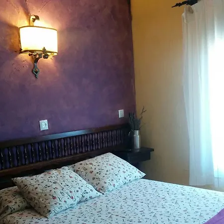 Hostal Refugio De Gredos Гостевой дом