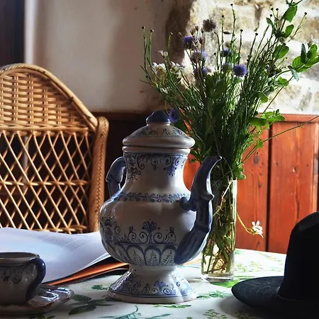 Refugio De Gredos בית הארחה