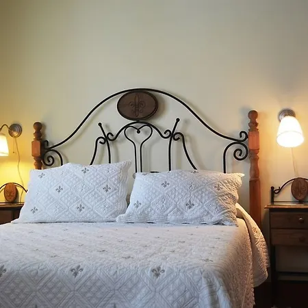 Refugio De Gredos נאבארדונדה דה גרדוס