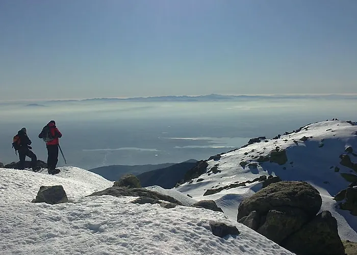 Гостевой дом Hostal Refugio De Gredos Наварредонда-де-Гредос