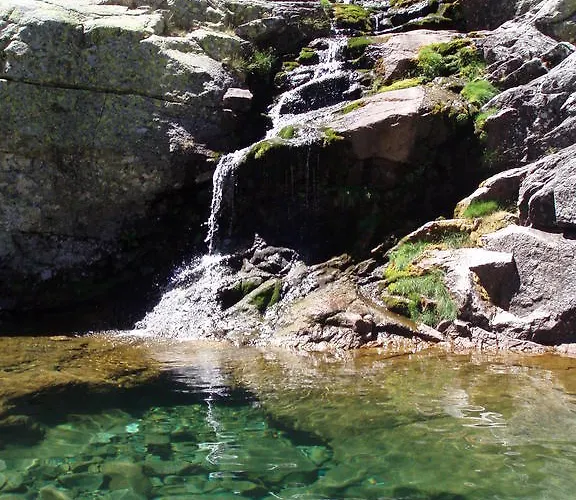 Pensión Refugio De Gredos