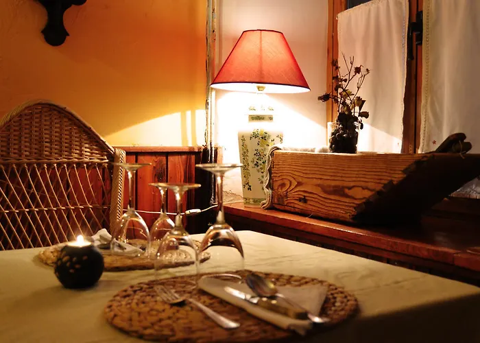 Hostal Refugio De Gredos Наварредонда-де-Гредос