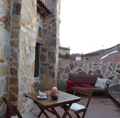 Гостевой дом Hostal Refugio De Gredos Наварредонда-де-Гредос