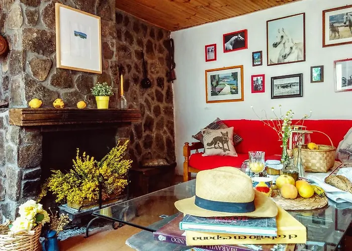 Hostal Refugio De Gredos Наварредонда-де-Гредос