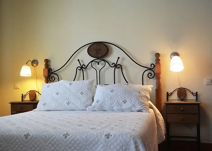 Hostal Refugio De Gredos Наварредонда-де-Гредос